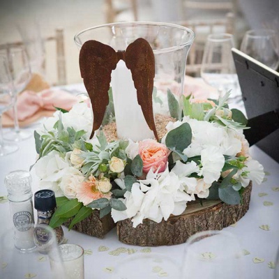 Floral Lounge Rustic barn centerpiece