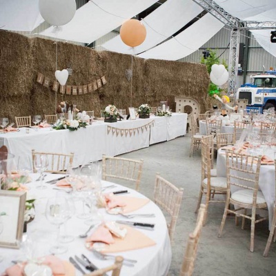 Floral Lounge Rustic barn flowers